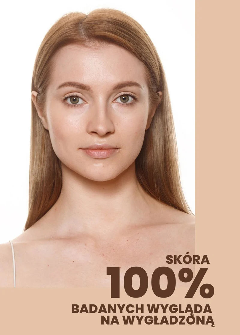 Osoba z naturalnym makijażem i długimi włosami, podkreślająca zdrowy wygląd skóry po użyciu podkładu rozświetlającego Annabelle Minerals