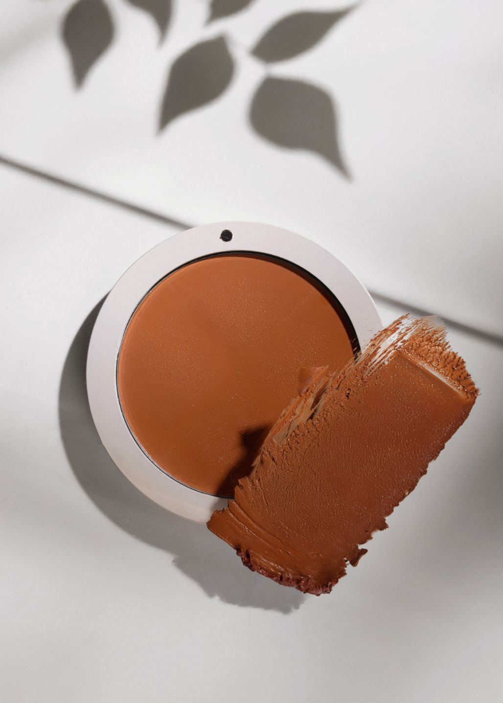 Tekstura bronzera Sculpt Balm Annabelle Minerals w odcieniu Sunkissed